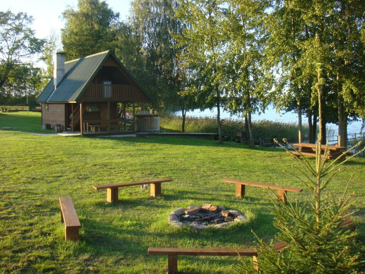Poilsio Nameliai Pasartele Villa Kavoliai Buitenkant foto